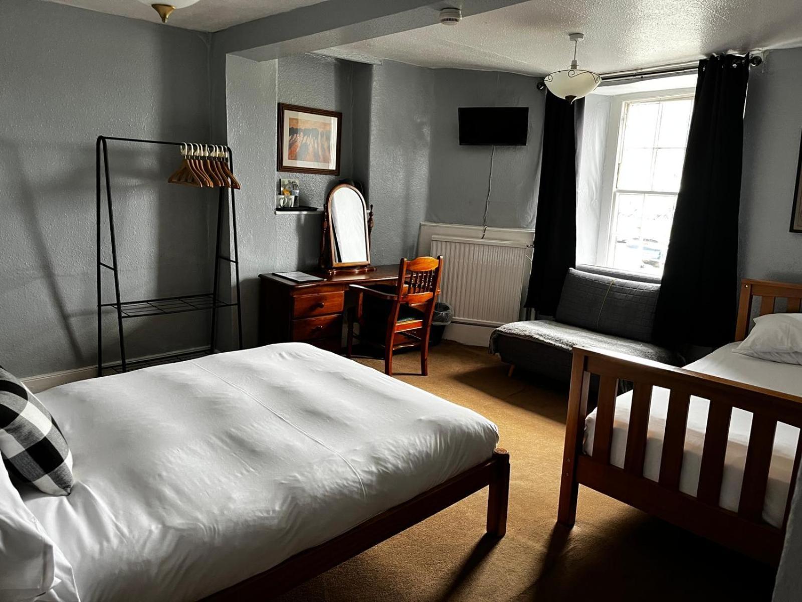 Black Bull Hotel Reeth Kültér fotó
